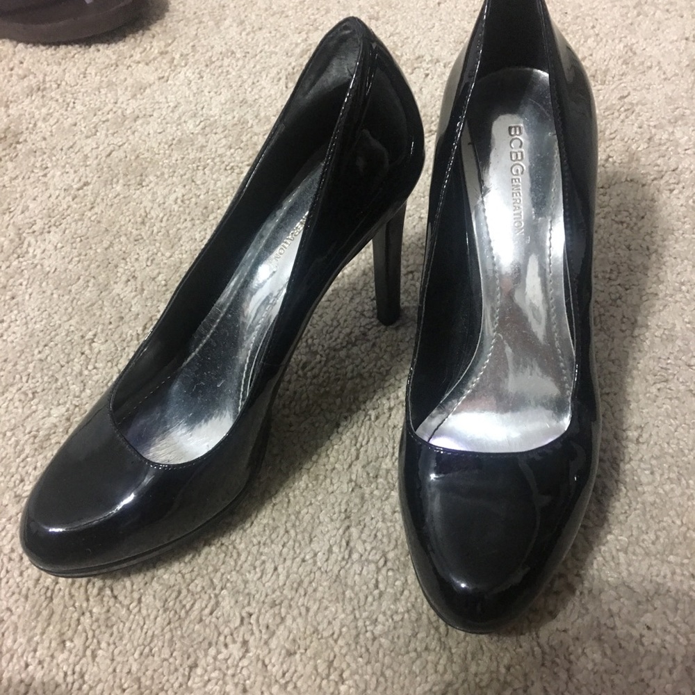 BCBG black heels😍